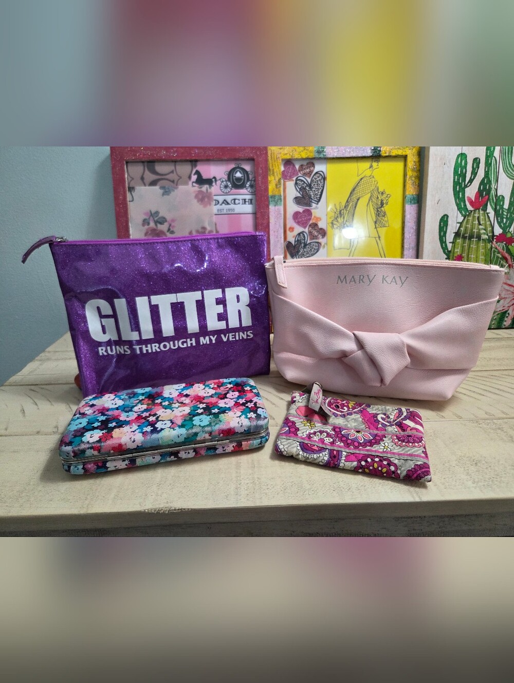 Resellers Bundle, MK Cosmetic Bag & Large Pouch & (2) Wallets, EUC B5